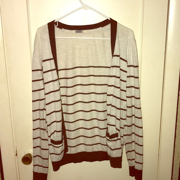 men's white and green cardigan - Picture 1 of 3